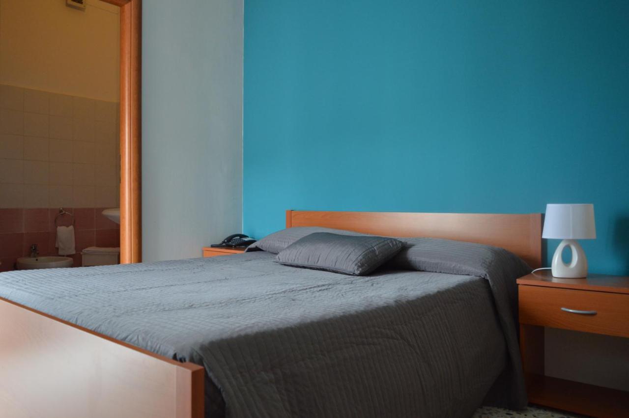 B&B Scalea Rooms Eksteriør bilde